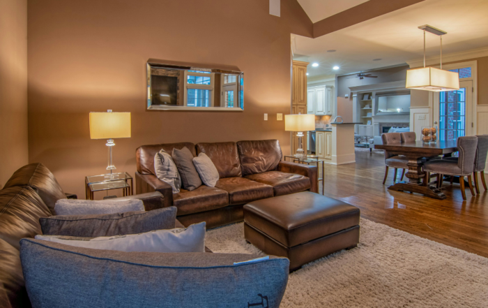 Get expert tips and techniques for cleaning indoor furniture with Citrus Bright’s comprehensive guide. Maintain your furniture’s beauty and longevity. Call (480) 689-3509 for professional cleaning services.