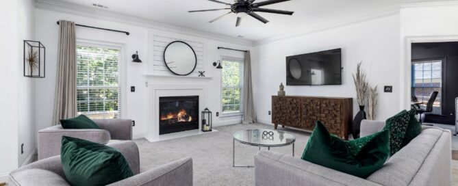 Get essential carpet cleaning tips for minimalist homes with Citrus Bright. Keep your space fresh and clutter-free with our expert advice. Call (480) 689-3509 for professional cleaning services.