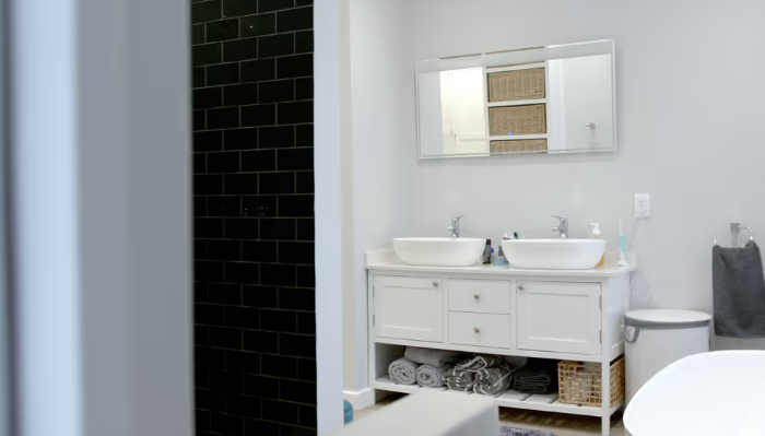 Explore Citrus Bright’s tile cleaning solutions to prevent bathroom mold and keep your home safe from mildew. Call (480) 689-3509 for a mold-free bathroom!