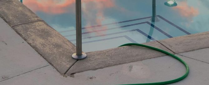 Discover the benefits of pressure washing cleaning for your pool deck. Call Citrus Bright at (480) 689-3509 for expert cleaning solutions.